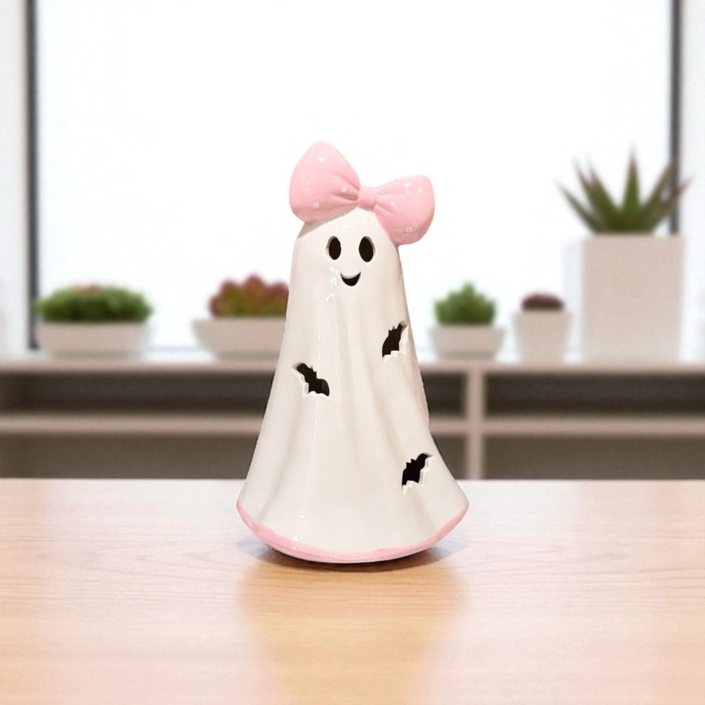 Pink Bow Ceramic Ghost Girl With Bats Light Up Halloween Tabletop Decor 👻🎀